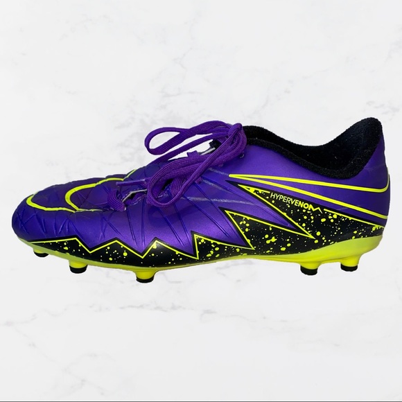 nike hyper venom soccer cleats